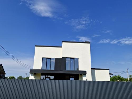 будинок за адресою Підлісна