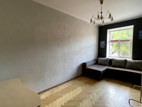 квартира за адресою Джерельна вул., 34