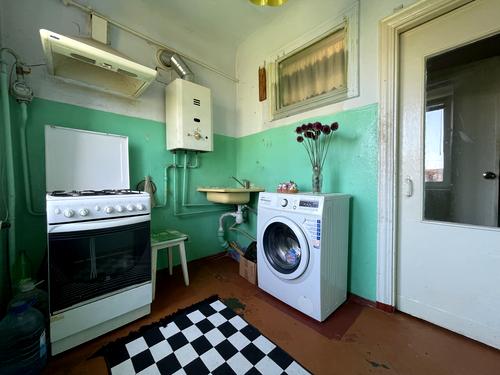 квартира за адресою Кам'янецька вул., 75