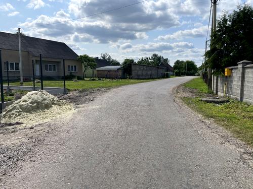 комерційна за адресою В'ячеслава Чорновола вул., 10