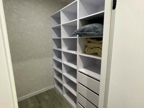 квартира за адресою Сімейна вул., 6
