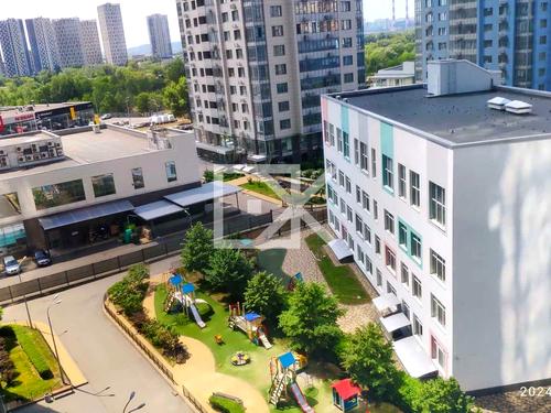 квартира за адресою Дніпровська набережна вул., 14
