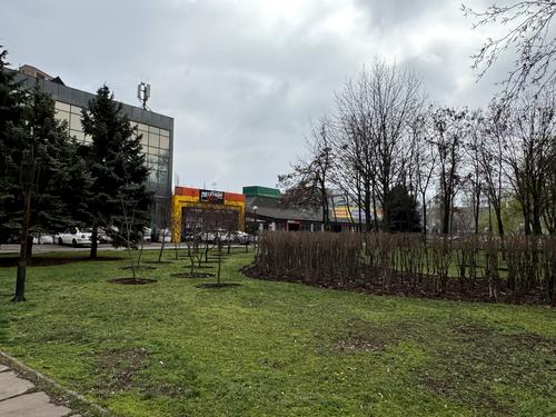 комерційна за адресою Віталія Матусевича вул. (XXII Партз'їзду), 2