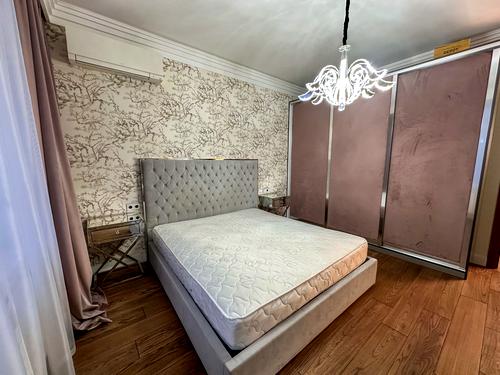 квартира за адресою Андрія Верхогляда вул. (Михайла Драгомирова), 15