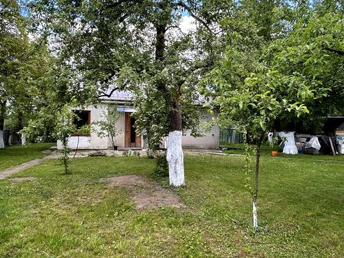 будинок за адресою Шкільна, 8
