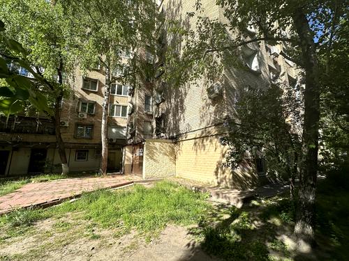 комерційна за адресою Саксаганського, 45