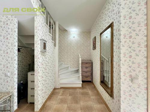 квартира по адресу Комарова, 38