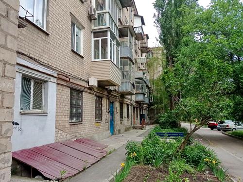 квартира за адресою Універсальна вул., 9