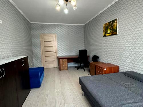 квартира за адресою Машинобудівників вул., 27