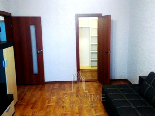 квартира за адресою Сергія Данченка вул., 1