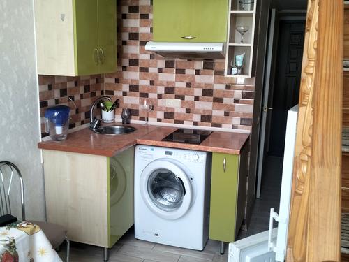 квартира за адресою 10 Квітня вул., 4