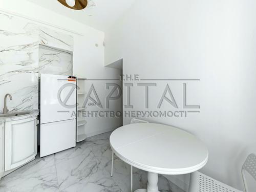 коммерческая по адресу Круглоуниверситетская ул., 22