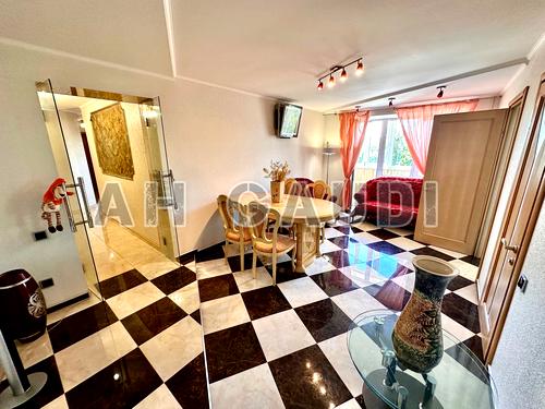 квартира по адресу Садовая ул., 42а