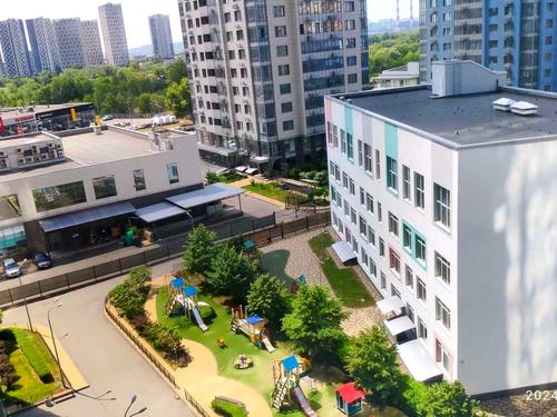 квартира за адресою Дніпровська набережна вул., 14