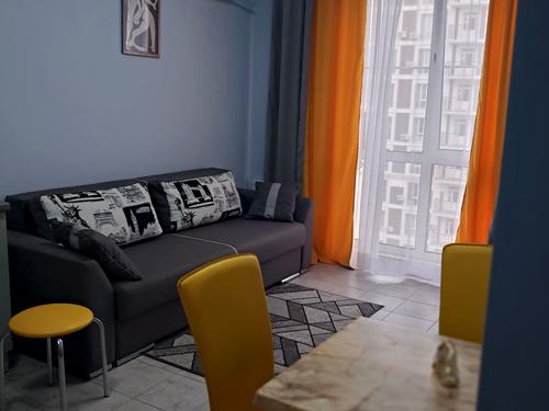 квартира за адресою Михайла Максимовича, 28Д