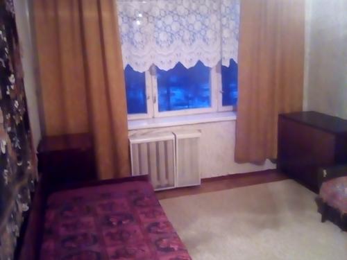 квартира за адресою Київ, Ореста Левицького вул. (Академіка Курчатова), 6