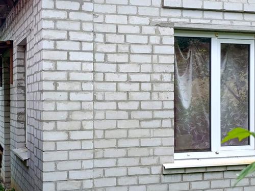 дом по адресу Фіалкова