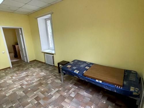 комерційна за адресою Євгена Чикаленка вул. (Пушкінська), 25