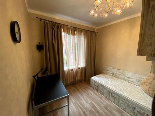 квартира за адресою Театральна вул., 5