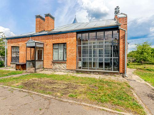 будинок за адресою Центральна, 14