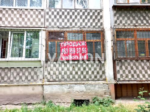 комерційна за адресою Васильківська вул., 38