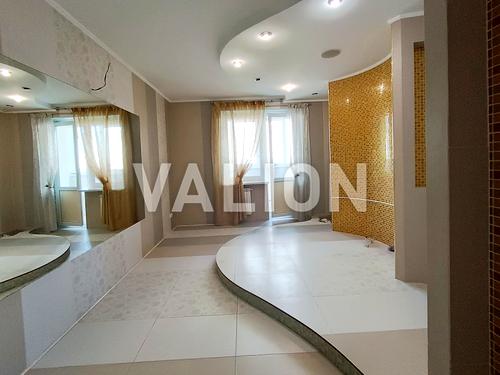 квартира за адресою Анни Ахматової вул., 35