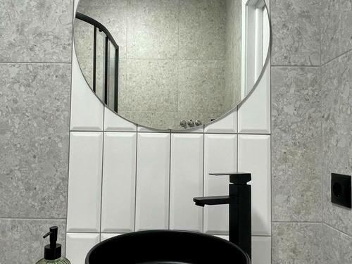 квартира по адресу Строителей ул., 5