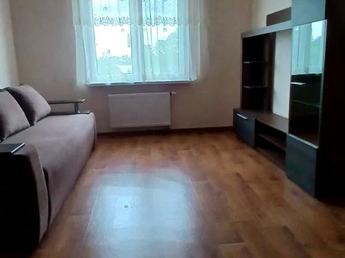 квартира по адресу Ревуцкого ул., 54