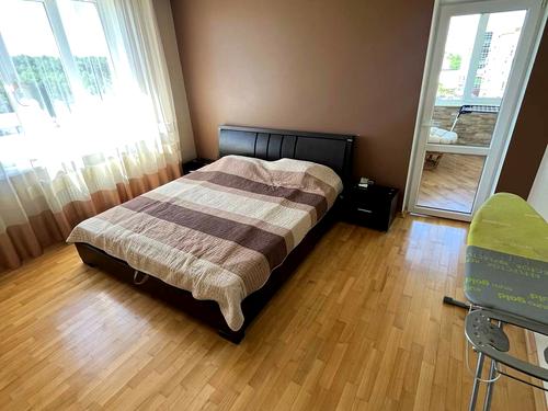квартира за адресою Червоної Калини просп., 72а