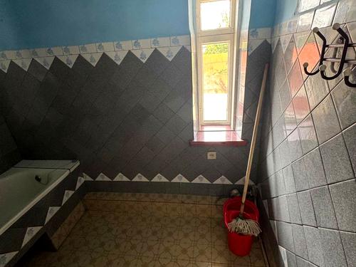 квартира за адресою Козацька вул., 28б