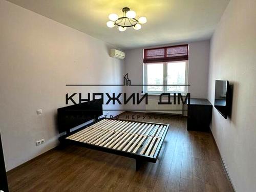 квартира за адресою Київ, Драгоманова вул., 40-Е