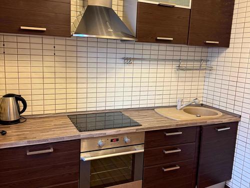 квартира за адресою Автозаводська вул., 81