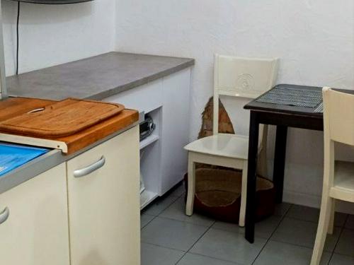 квартира по адресу Маринеско спуск, 14
