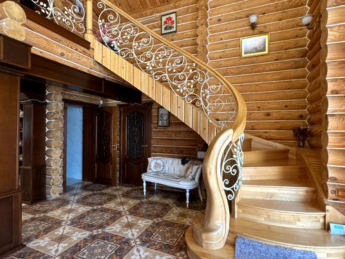 будинок за адресою Броварська, 2