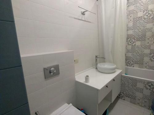квартира за адресою Абрикосова вул., 1в