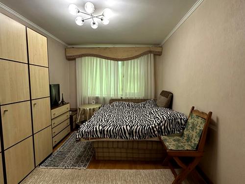 квартира за адресою Івана та Юрія Лип вул. (Гайдара), 42/44