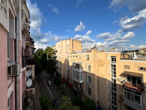 квартира за адресою Київ, Костельна вул., 7