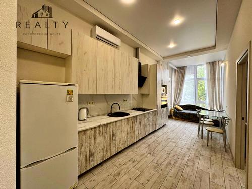 квартира за адресою Металургів просп., 8-А