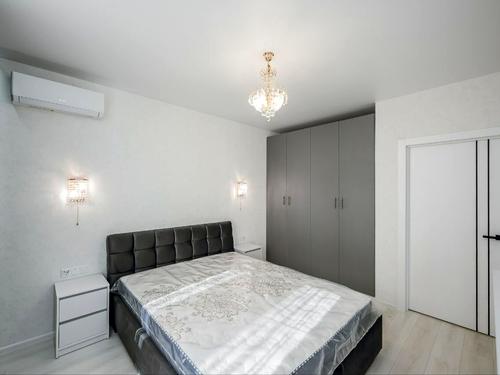 квартира за адресою Олеся Бердника, 1В