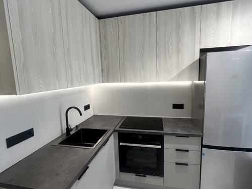 квартира за адресою Залізнична вул., 7