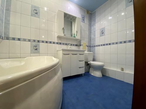 квартира за адресою Сергія Колачевського, 30