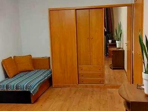 квартира за адресою Олени Теліги вул., 37-Б