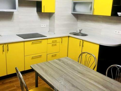 квартира за адресою Сергія Данченка вул., 1