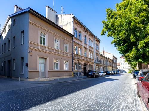 квартира за адресою Шептицьких вул., 24