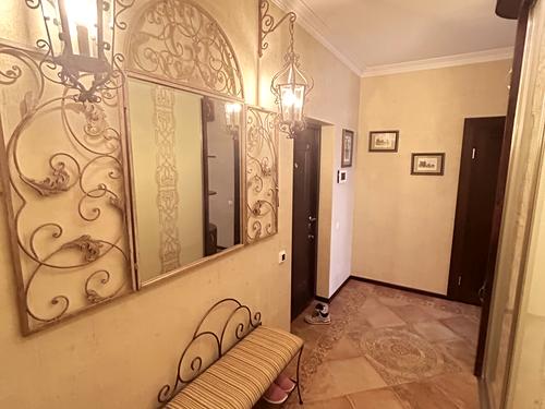 квартира за адресою Ованеса Туманяна вул., 15-А