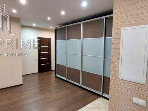 квартира за адресою Дмитрівська вул., 75