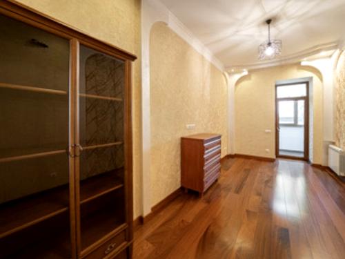 квартира за адресою Шота Руставелі вул., 8