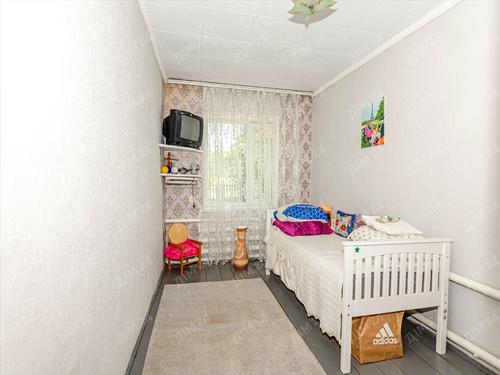 дом по адресу Центральна, 1