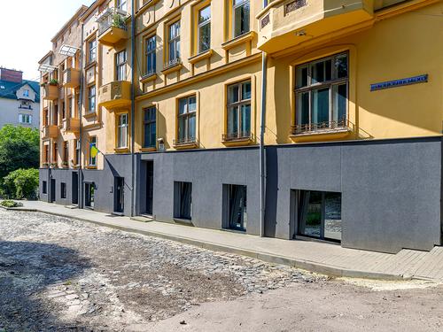 комерційна за адресою Михайла Коцюбинського вул., 27