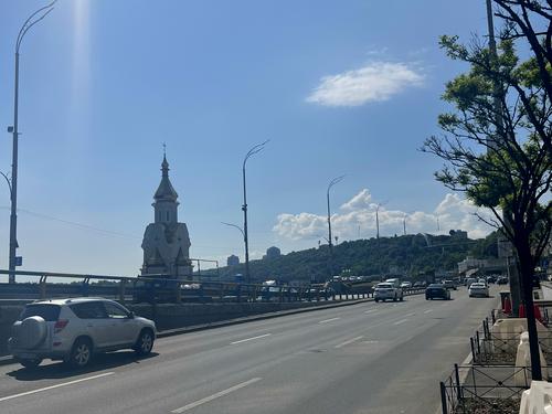 квартира за адресою Набережно-Хрещатицька вул., 21
